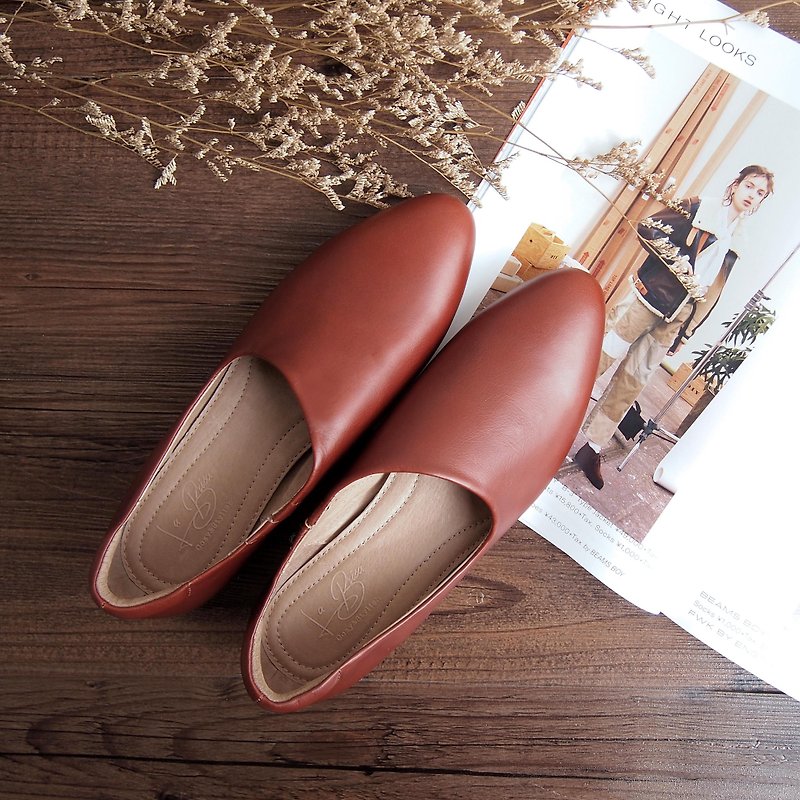 Burnished Dermis Calf Leather Shoes (Red Brown) - รองเท้าหนังผู้หญิง - หนังแท้ สีแดง