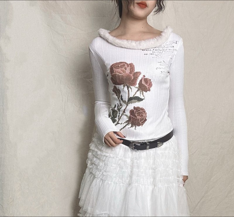 European retro rose print long-sleeved T-shirt with raw edge collar bottoming shirt - Women's Tops - Polyester White