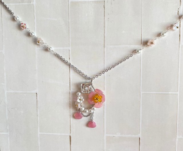 Pink Flower Glass Necklace