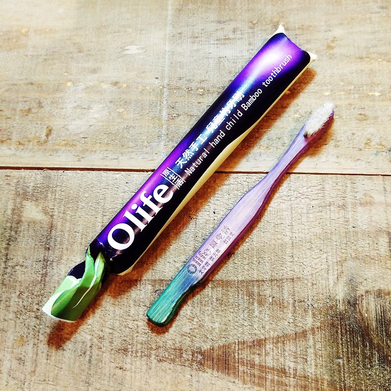 Olife original handmade natural bamboo children's toothbrush [purple eggplant] playful color modeling - Other - Bamboo Purple