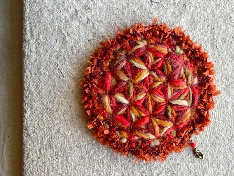Knitting 生命之花編織墊 - 秋天的腳步 - 杯墊 - 棉．麻 