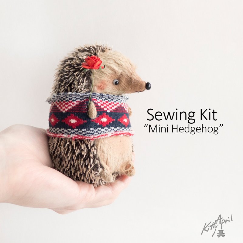 Sewing Kit Mini Hedgehog 11cm - DIY Set - Knitting, Embroidery, Felted Wool & Sewing - Other Materials Brown