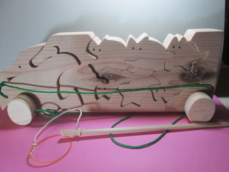 Dinosaur cat truck A walking cat and coloring book gift when you purchase 1000 yen or more - Kids' Toys - Wood 