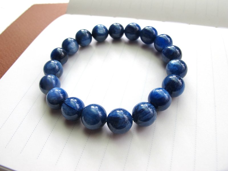[Kyanite] 10mm kyanite - hand-made natural stone series - Bracelets - Gemstone Blue