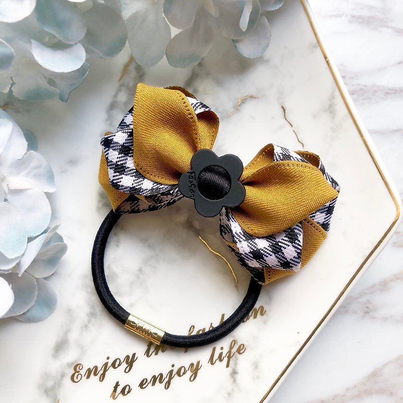 Morandi + black and white plaid bow hair bundle/mustard yellow - Hair Accessories - Other Materials Yellow