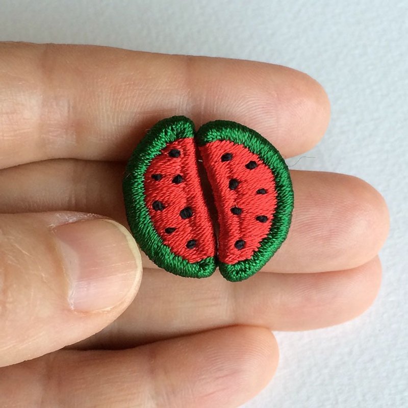 Watermelon earrings (ear) - ต่างหู - งานปัก สีแดง