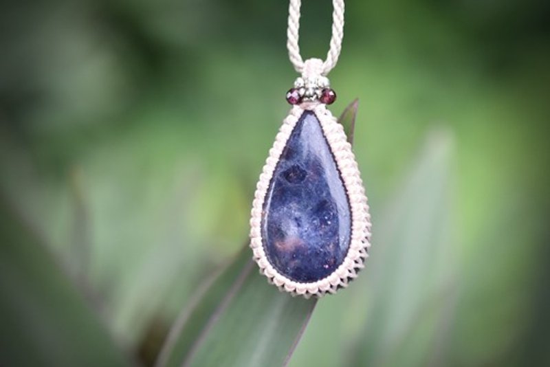 Iolite Macrame Necklace 1220 - สร้อยคอ - เครื่องเพชรพลอย สีน้ำเงิน