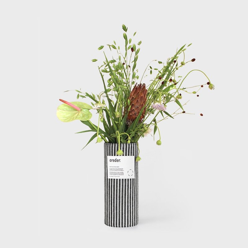Flowervase Stripe - 盆栽/植栽 - 其他材質 白色