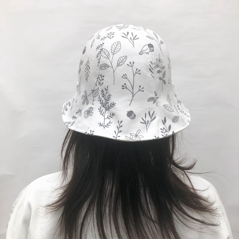 雙面漁夫帽- 白底手繪風 - 帽子 - 棉．麻 白色