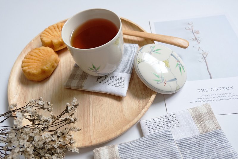 ผ้ารองแก้ว Little Things Coaster Set 011 - Blue Stripe White (4 ชิ้น /Set ) - ที่รองแก้ว - ผ้าฝ้าย/ผ้าลินิน ขาว