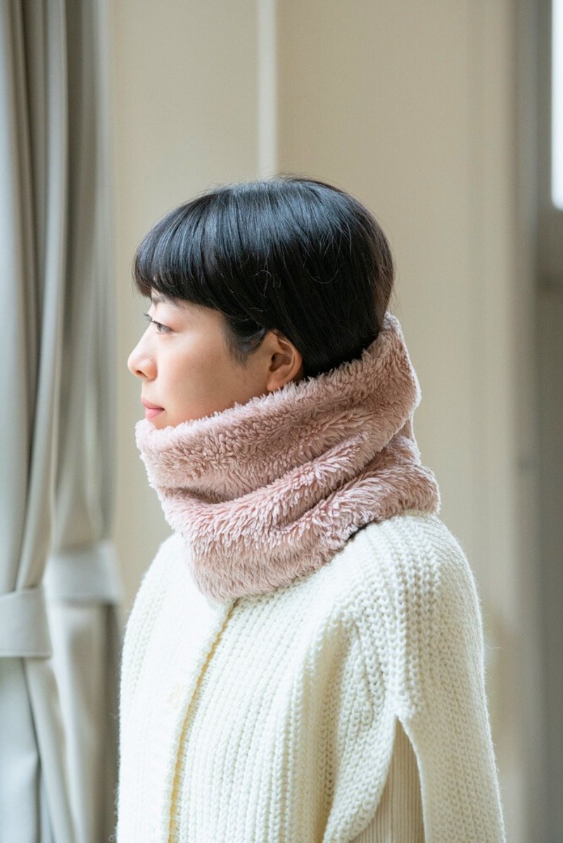 芍薬染め　Organic Cotton Fur ふわふわネックウォーマー【Bigサイズ】 - 絲巾 - 棉．麻 粉紅色