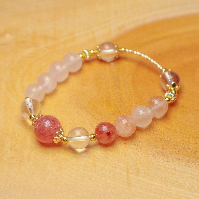 [Love Peach Blossom] Ruyi Peach Blossom l Strawberry Quartz × Rose Quartz × Red Rabbit Hair × White Crystal l Original - Bracelets - Crystal 