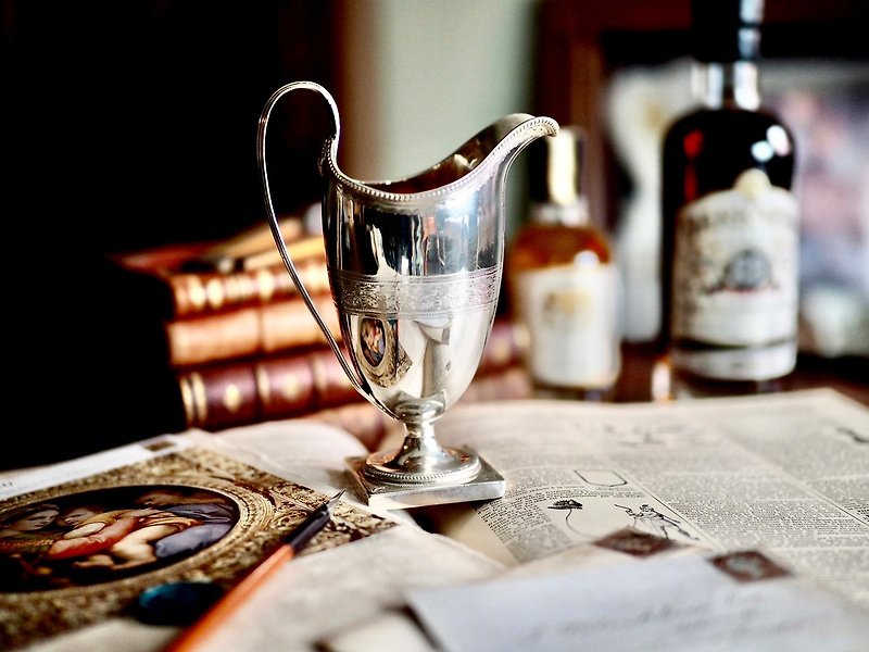 英國1789年製233歲古董純銀牛奶杯
