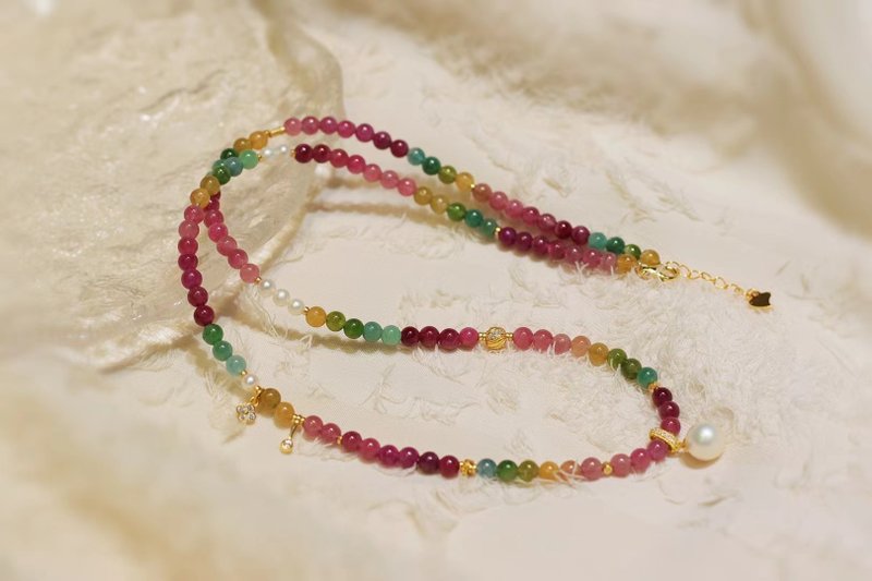 Original natural color tourmaline necklace with pearl light bulb pendant rainbow tourmaline necklace temperament light luxury - สร้อยคอ - คริสตัล 