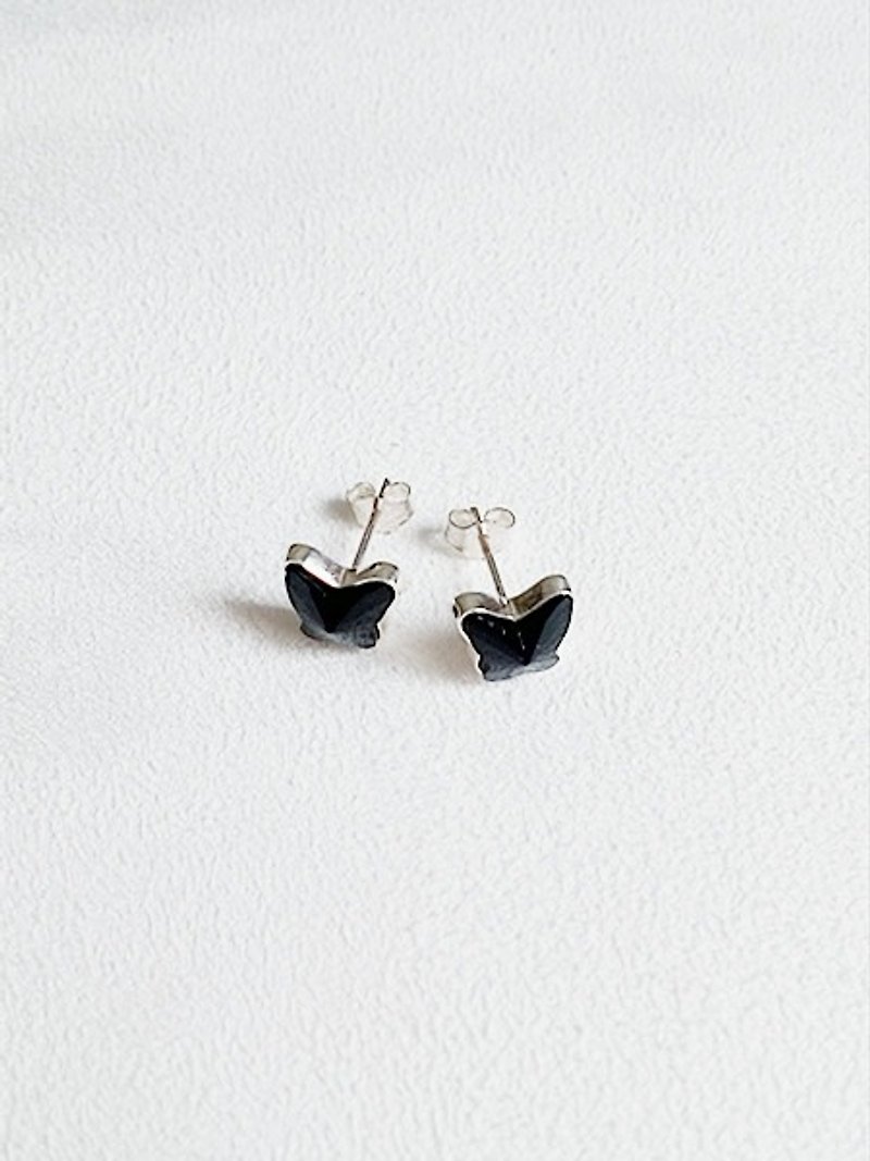 Earrings Butterfly Black Sterling Silver - ต่างหู - เงินแท้ หลากหลายสี