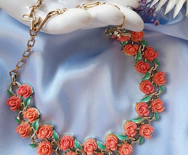 Bright coral clearance necklace