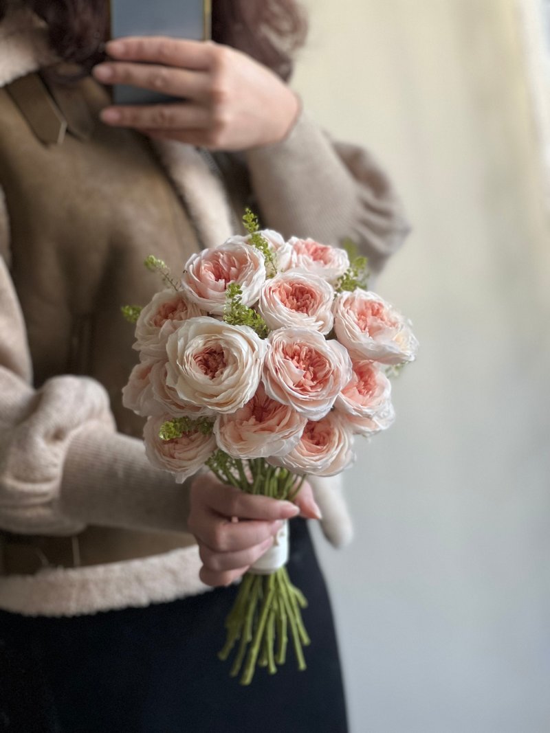 Garden rose eternal flower eternal rose rose bouquet registration bouquet wedding bouquet dry bouquet - Dried Flowers & Bouquets - Plants & Flowers Pink