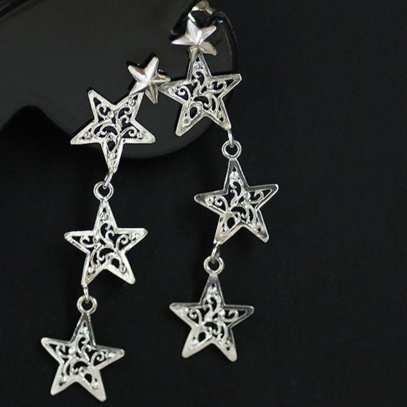3 star 2way earrings [Free Shipping] Versatile earrings that can be attached to another earring by removing the arabesque star - ต่างหู - โลหะ สีเงิน