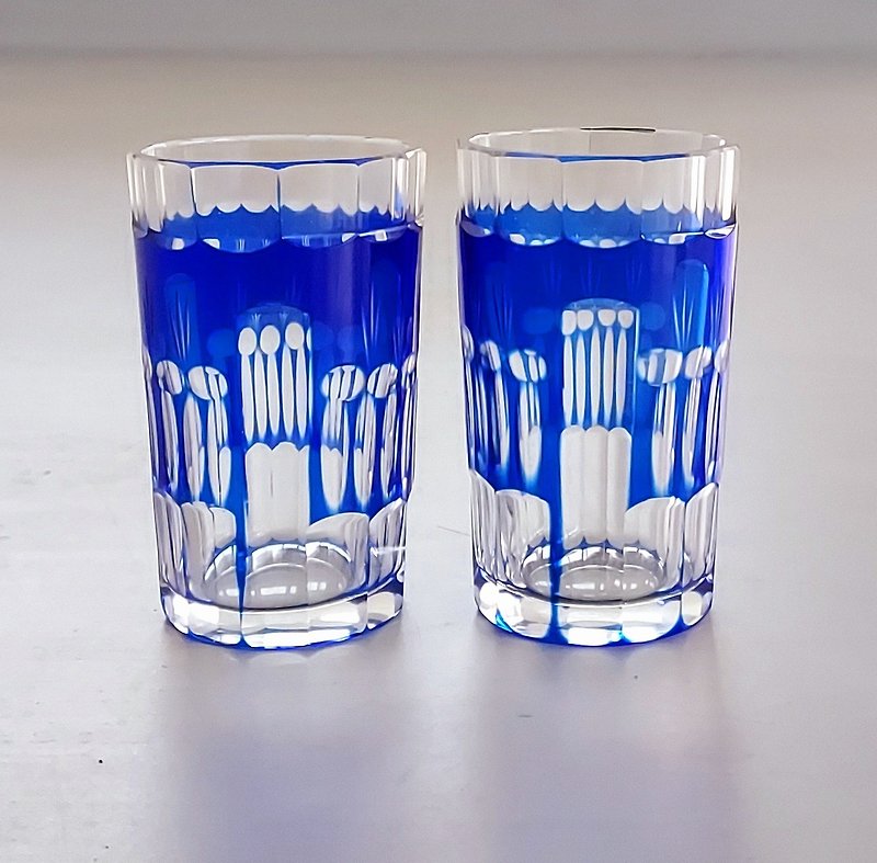 Showa Era•Japanese handmade Kiriko blue and white two-color thick glass - แก้ว - แก้ว สีน้ำเงิน