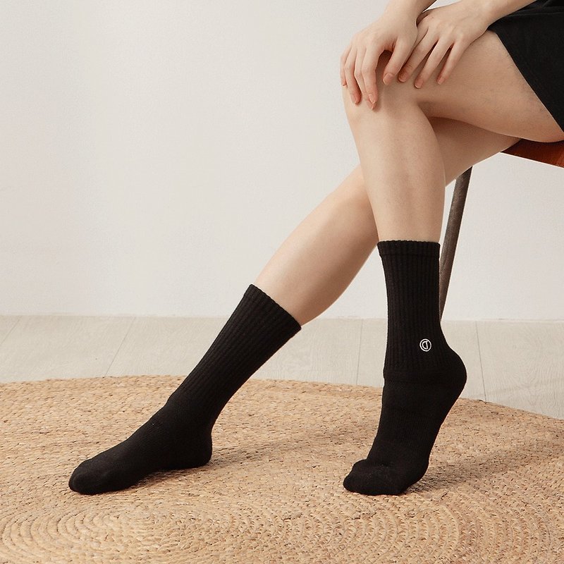 LOGO Embroidered Sports Socks/Black (M, L, XL)-MIT Antibacterial Sports Socks - Socks - Cotton & Hemp Black