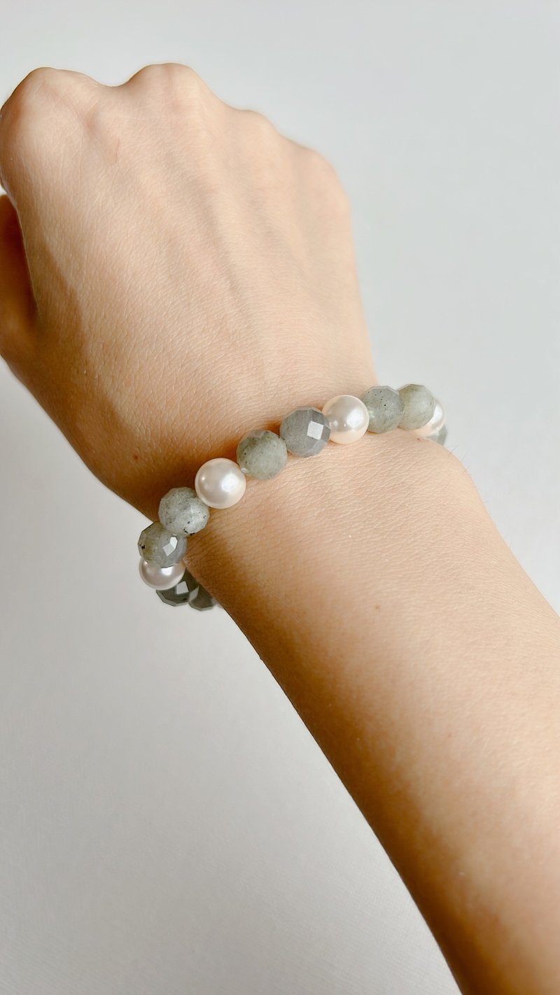 【全館清倉最高折800】切面拉長石 施華洛世奇白珠光水晶珍珠手環 - 手鍊/手環 - 水晶 透明