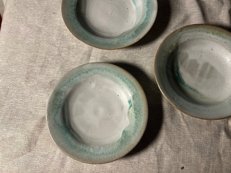 Fluid green small plate - Plates & Trays - Pottery 