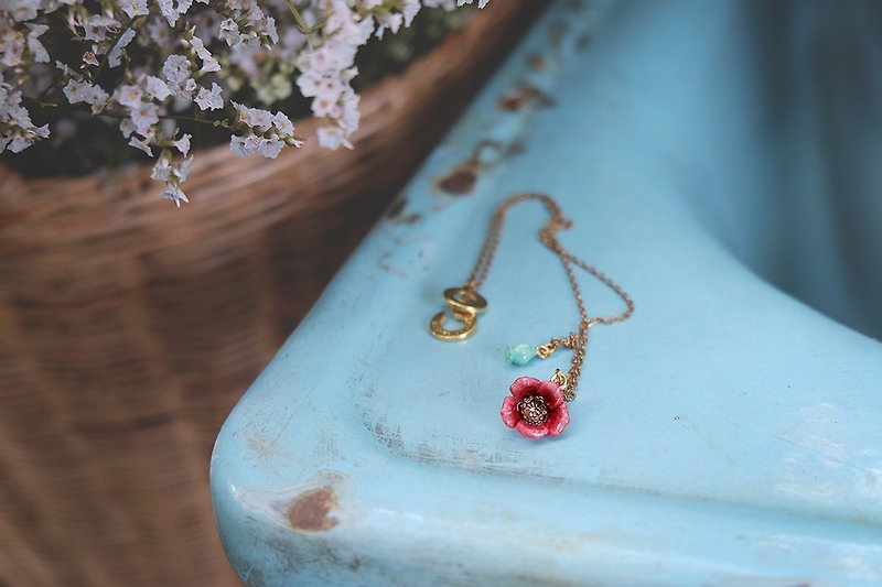 Poppy Short Necklace, Flower Poppy Necklace, Handmade Enamel Jewellery. - ネックレス - 銅・真鍮 レッド