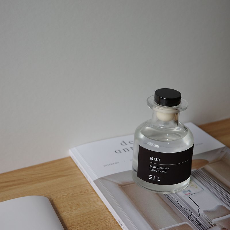 TINT STUDIO diffuser bottle - Fragrances - Essential Oils 