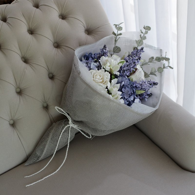 CB101 : Congratulations Bouquet, Wild Blue Lilac - Wood, Bamboo & Paper - Paper Blue