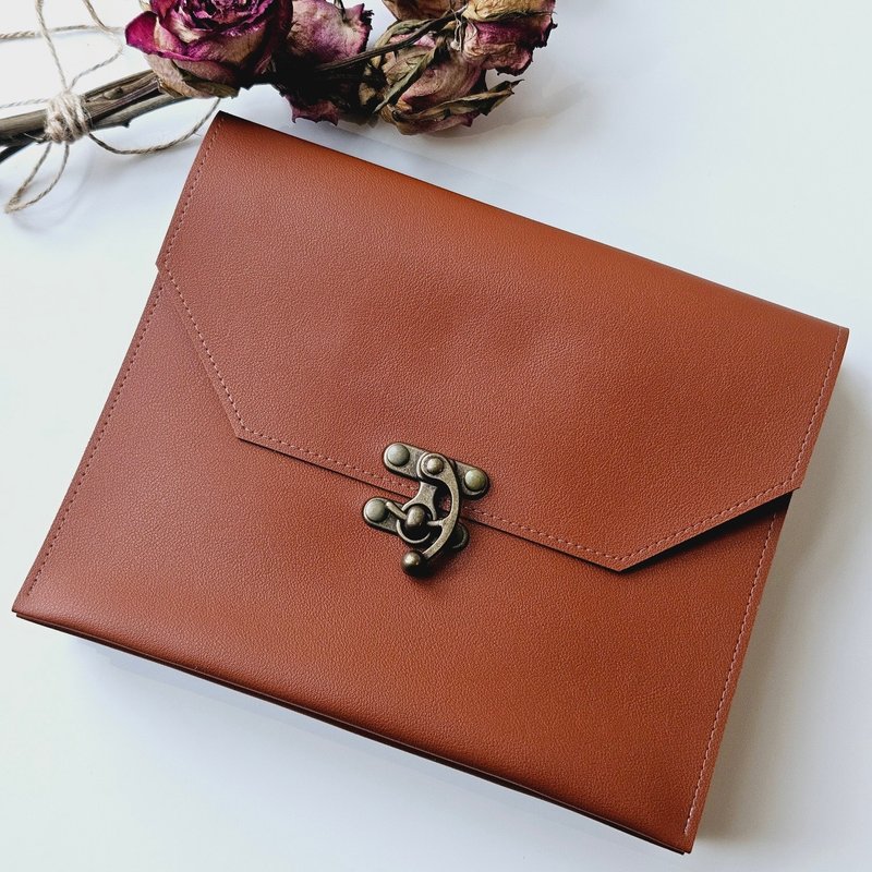 simple basic square pouch - 其他 - 人造皮革 