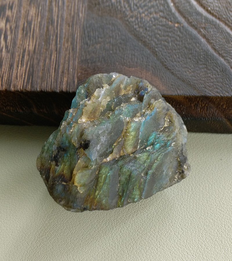 Labradorite 馬達加斯加產地 拉長石 天然礦石 原礦 - ของวางตกแต่ง - วัสดุอื่นๆ 