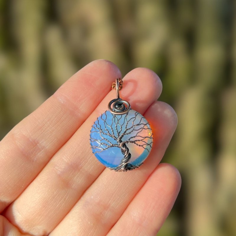 Opalite Copper Tree Of Life Pendant, 10th Anniversary Gift for Wife/Husband - 項鍊 - 其他材質 透明