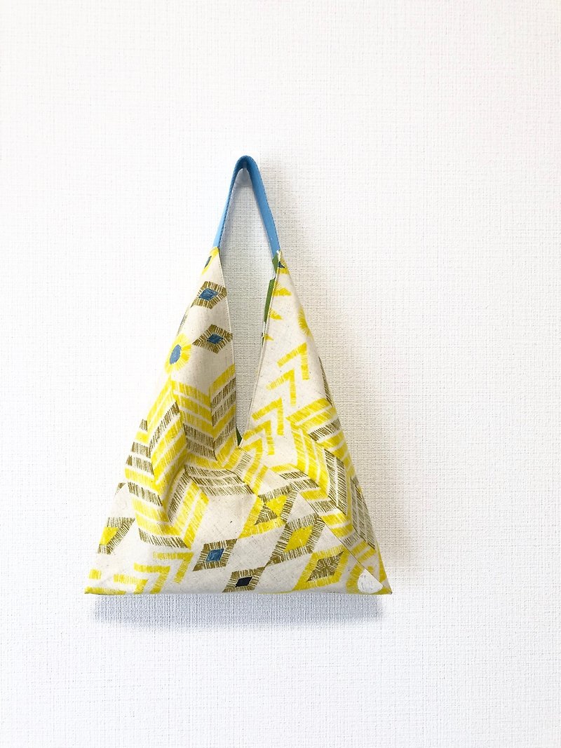 手提-shaped handbag / Japanese origami bag - yellow geometry + green dot - Handbags & Totes - Cotton & Hemp Blue