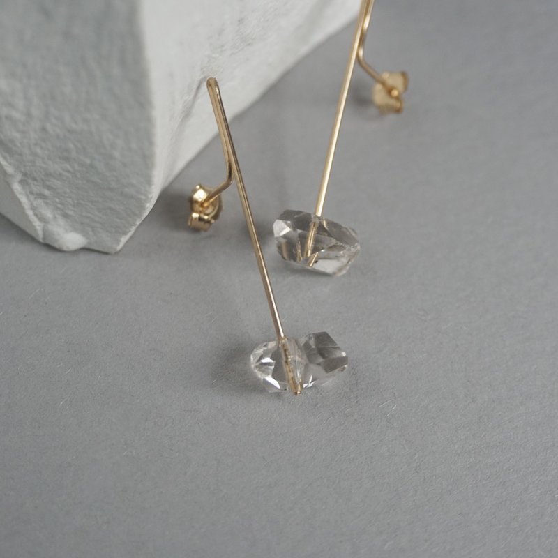 Exclusive design Herkimer Diamond earrings gold-infused earrings 14Kgf - ต่างหู - ไข่มุก ขาว