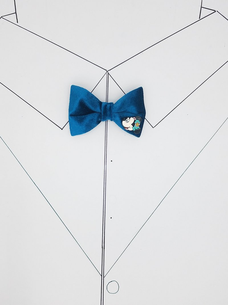 Lake blue velvet Minnie bow tie cartoon metal portrait Bolo Tie - Bow Ties & Ascots - Silk Blue