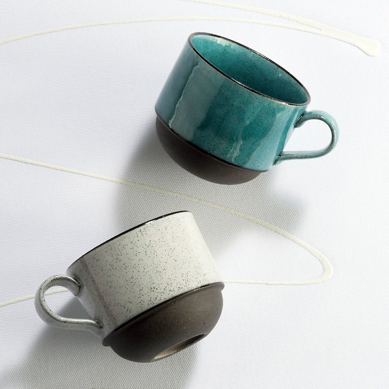 日本のMeinong  -  BreezeとRain Coffee Cup Set（2枚） - 独特の創造性があります。 - マグカップ - 陶器 