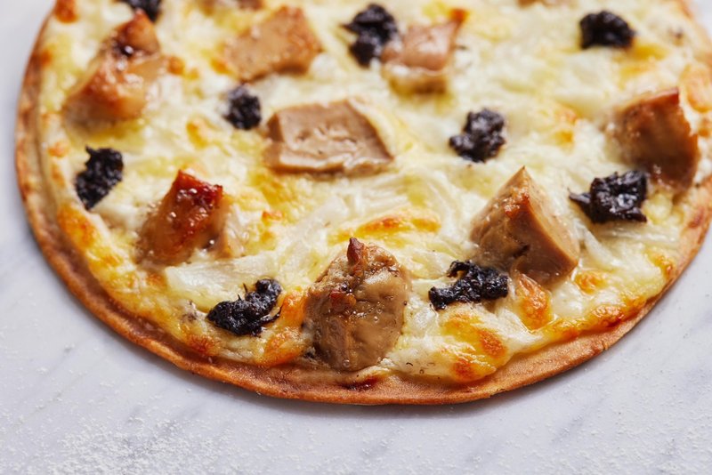 Truffle White Sauce Cod Liver Pizza - Other - Fresh Ingredients 