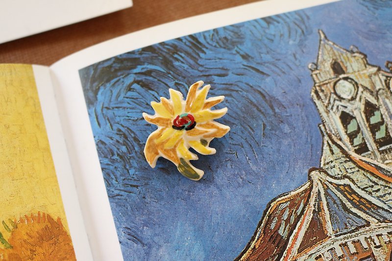 Brooch Sunflower 03 - Brooches - Pottery Yellow