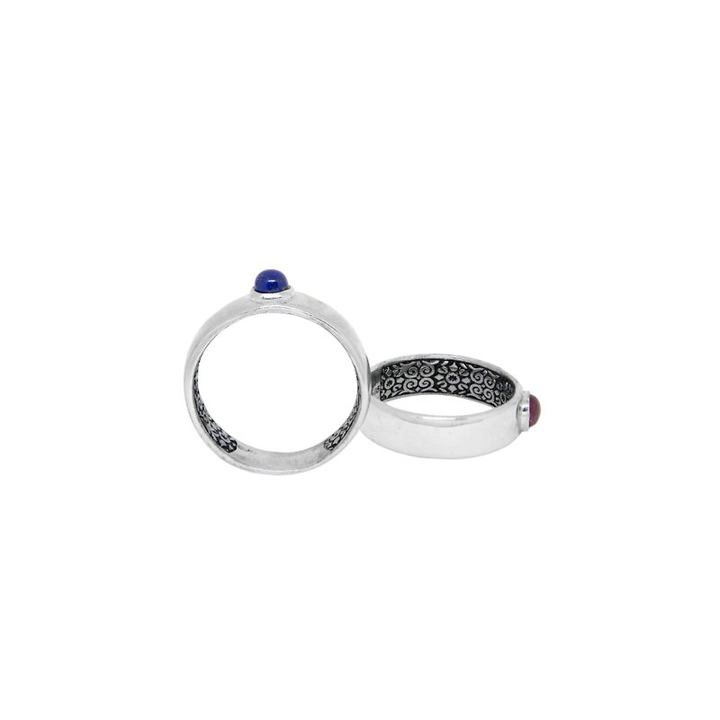Inner Band Ring with Round Lapis Lazuli 4 mm