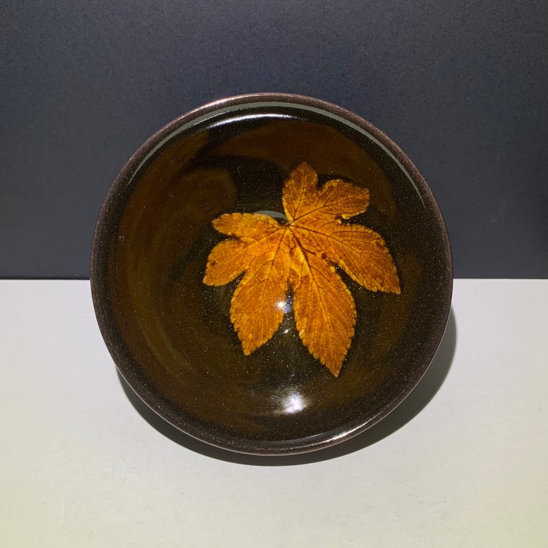 木葉天目中茶碗主人杯 / 邱毓寧 / 鶯歌燒 / A66 - 茶壺/茶杯/茶具 - 瓷 黑色