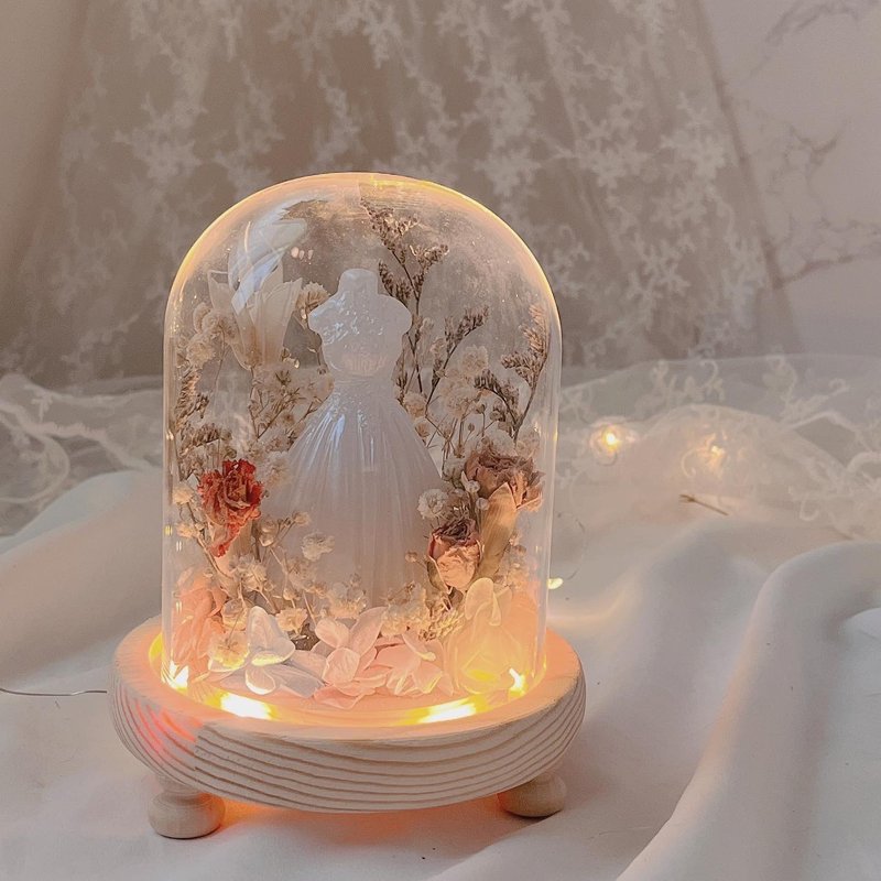 精靈祝福婚紗永生花玻璃罩 玻璃球 結婚禮物 永生花 永生花 - 乾燥花/永生花 - 植物．花 多色