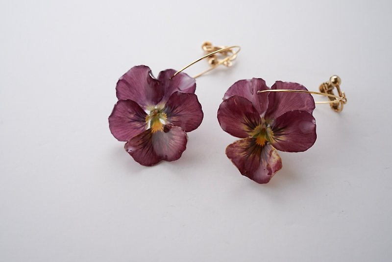 ビオラループイヤリング - 耳環/耳夾 - 樹脂 紫色