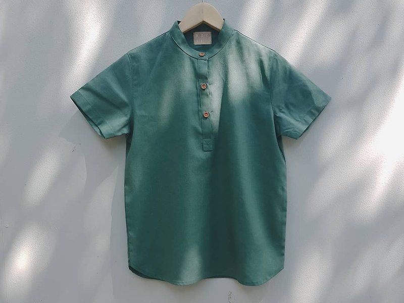 Taru Shorto Shirt : green 綠色 - 女上衣/長袖上衣 - 棉．麻 綠色