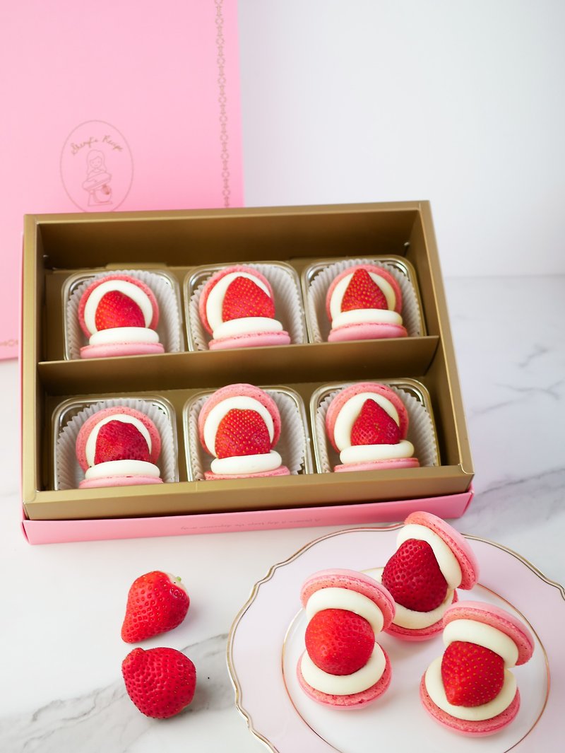 Strawberry Season Limited Fantasy Strawberry Macaron Gift Box 6 pieces - Cake & Desserts - Fresh Ingredients Pink