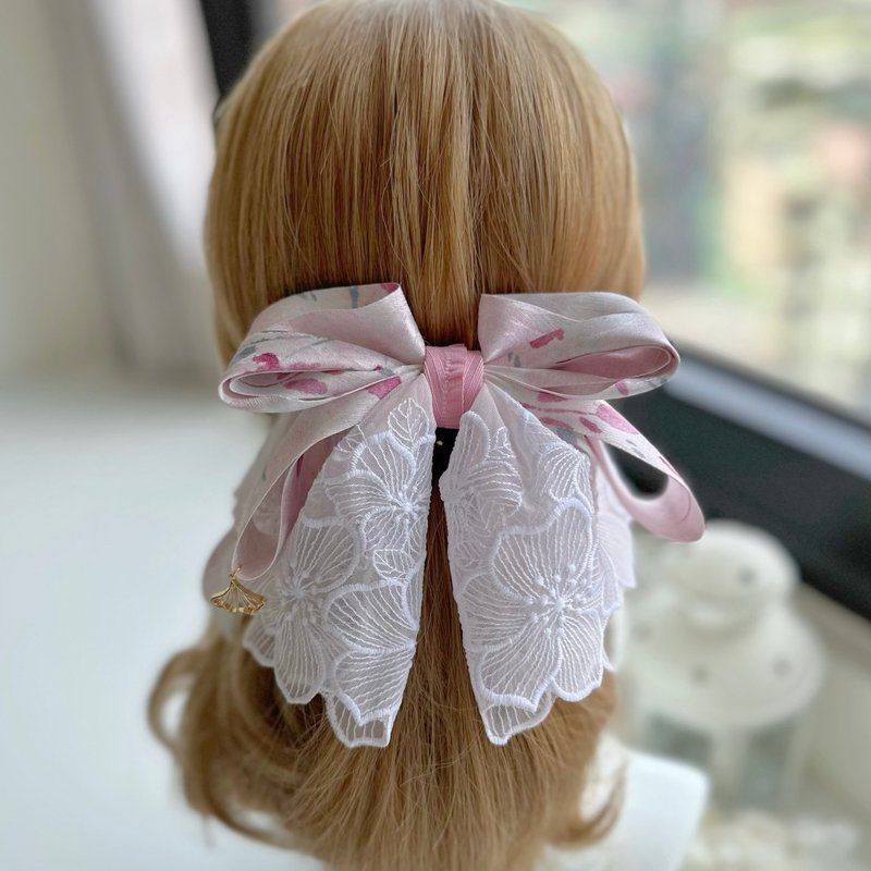 獨家立體蕾絲蝴蝶結相交夾香蕉夾仙女夾髮夾-煙燻粉 - 髮夾/髮圈 - 其他材質 粉紅色