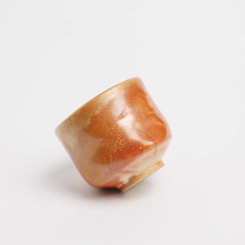 明芽窯 l 柴燒志野落灰金彩小茶碗 橘紅 陶器 茶杯 陶藝品 蒐藏 T - 茶壺/茶杯/茶具 - 陶 紅色
