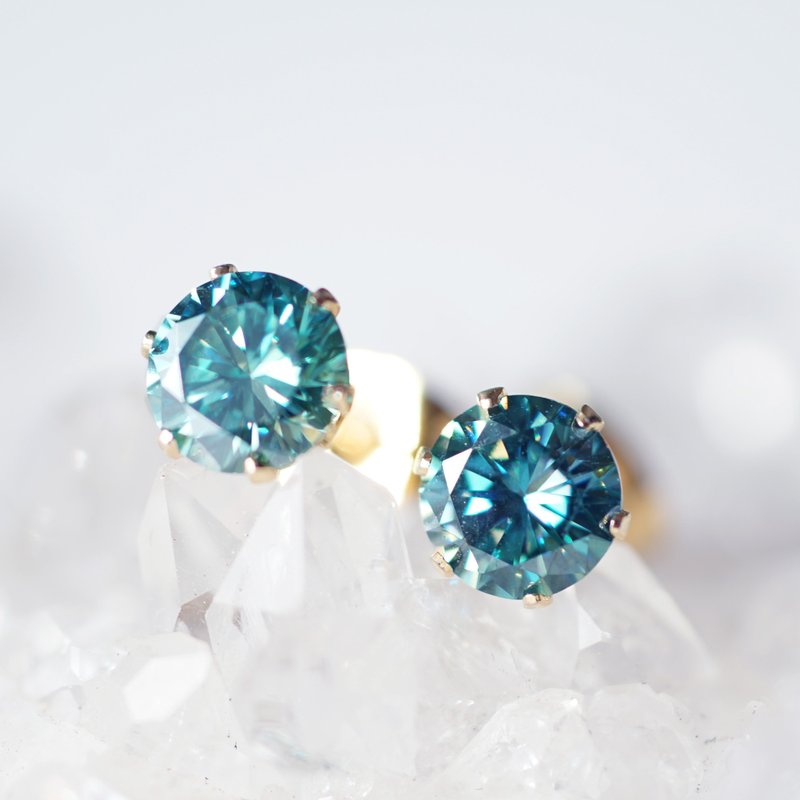 Large Moissanite 6mm stud earrings, surgical Stainless Steel , blue green - ต่างหู - เครื่องเพชรพลอย หลากหลายสี