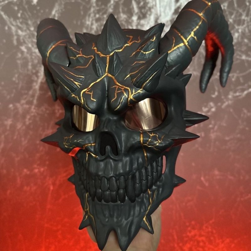 Gray & Gold Skull mask, PayDay Death Wish mask, Demon mask for PayDay 2 Cosplay - 口罩/口罩收納套 - 樹脂 灰色