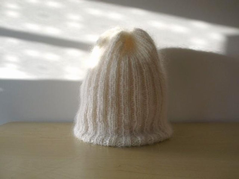 モヘアのリブ編みニット帽・ホワイト knitted hat　受注生産 - 帽子 - その他の素材 ホワイト