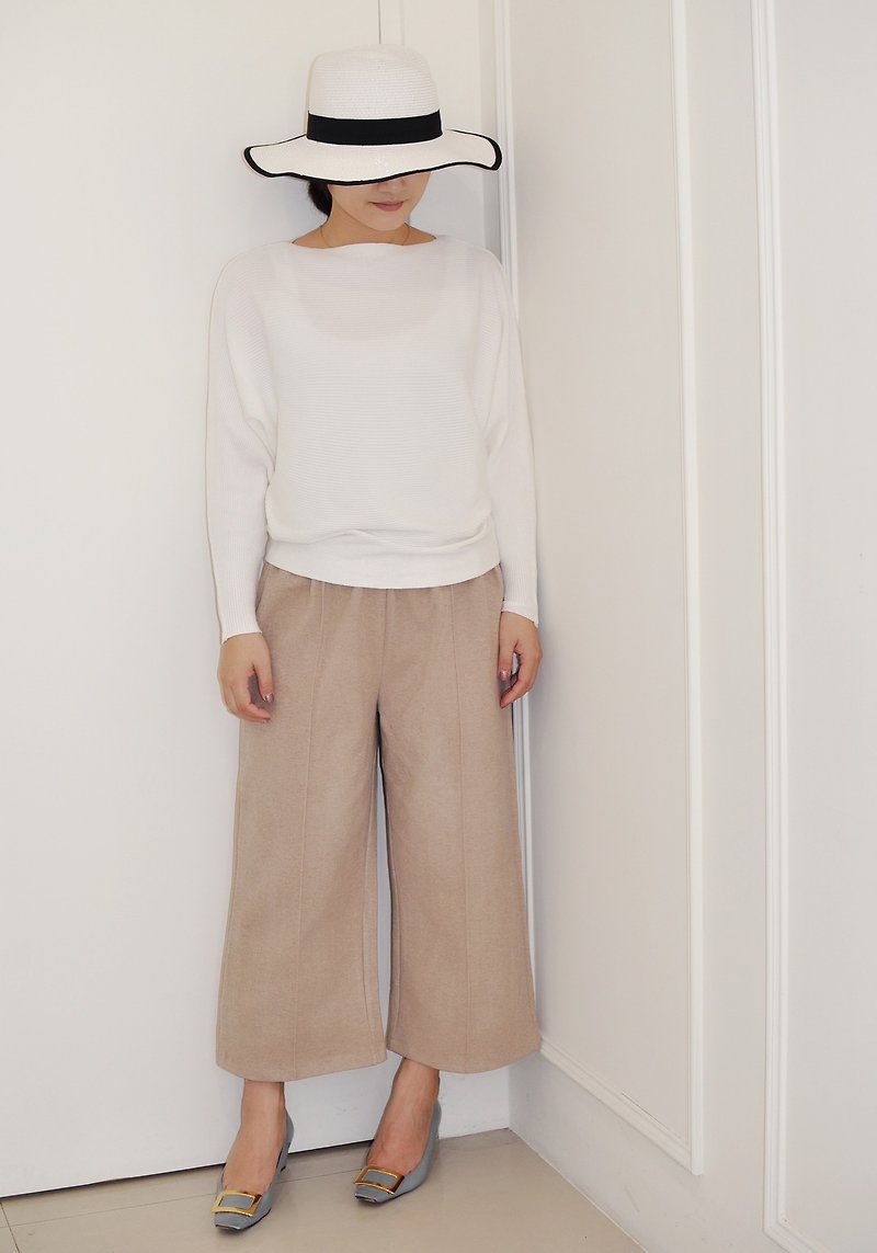 Flat 135 X Taiwan designer series black apricot wool waist elastic nine points straight pants - กางเกงขายาว - ผ้าฝ้าย/ผ้าลินิน สีดำ